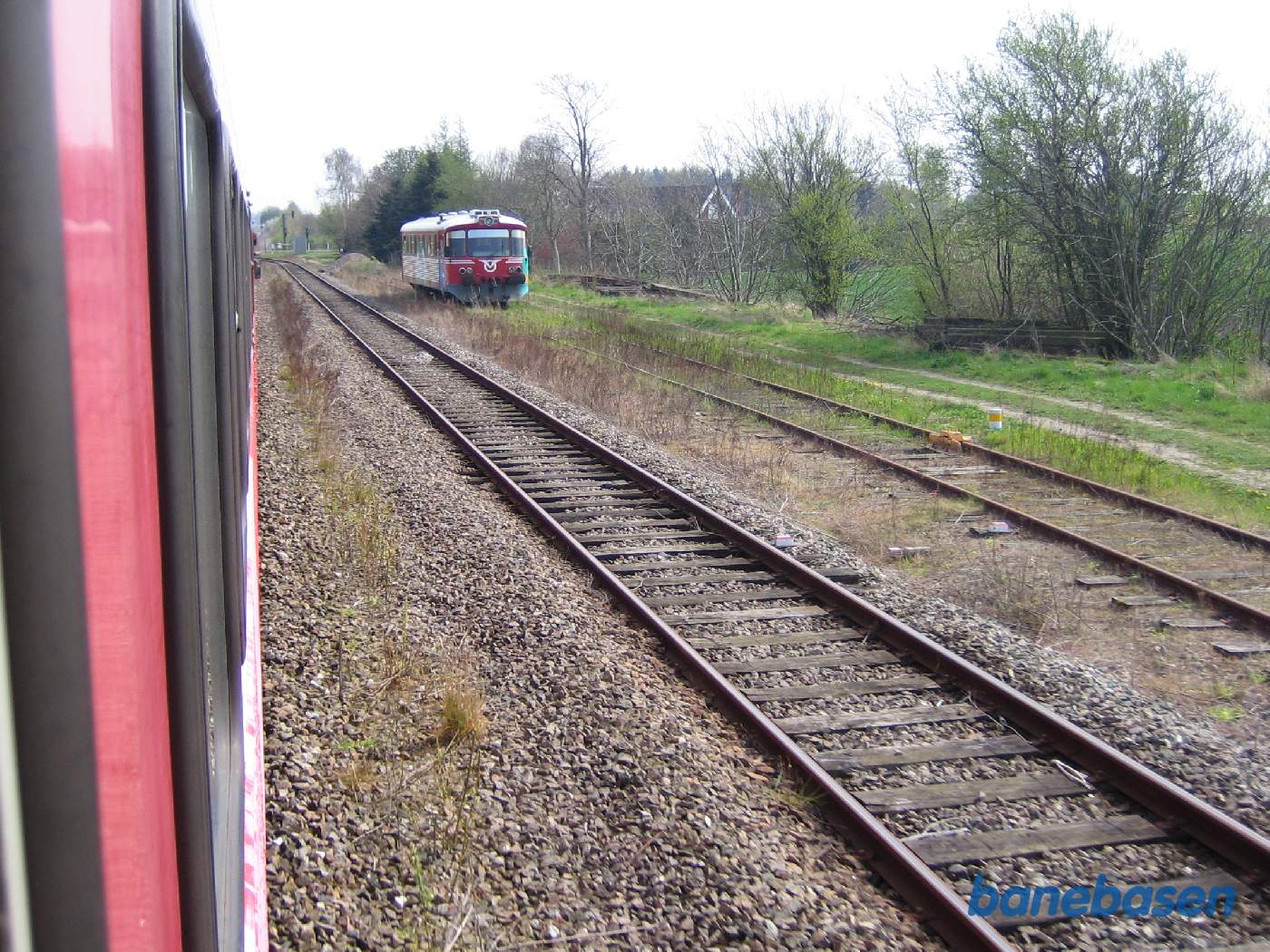 En Y-togvogn hensat i sidesporet