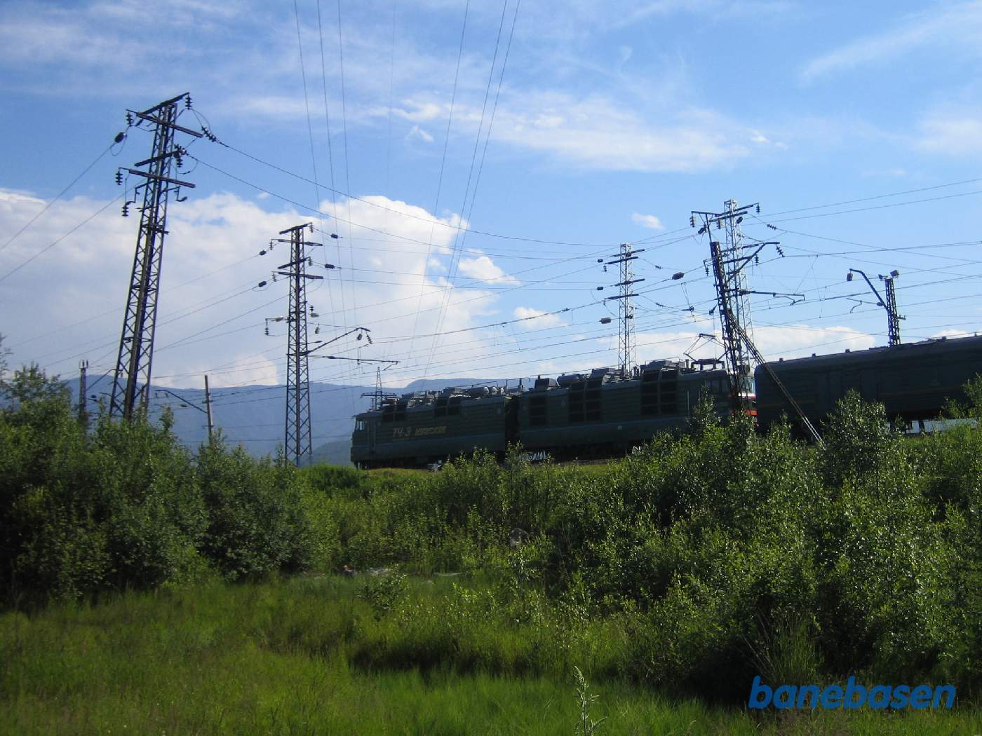 Et tog på vej mod Irkutsk lige efter stationen