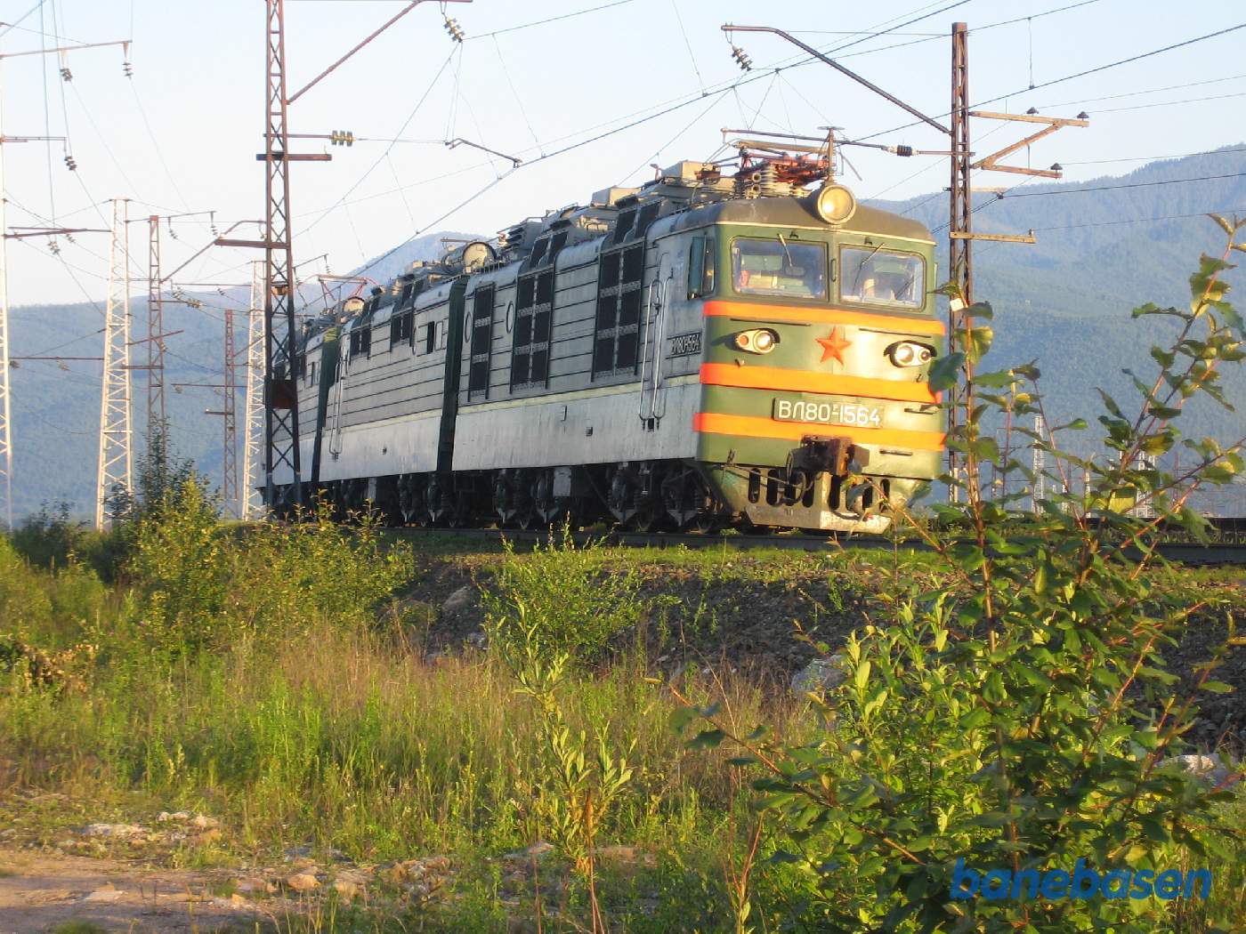 Et tog på vej mod Irkutsk lige efter stationen