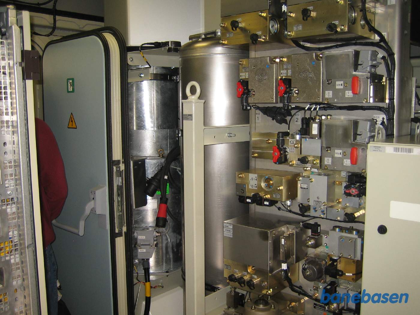 Tryklufttavlen i et helt nyt lokomotiv, duel mode, dvs. både diesel og elektrisk der i 2008 var noget helt nyt