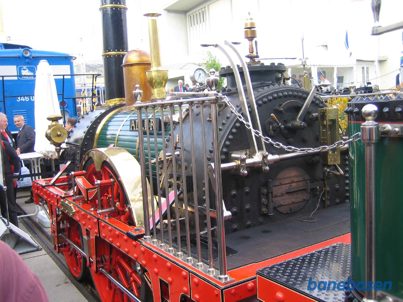 En kopi af det tyske lokomotiv Adler