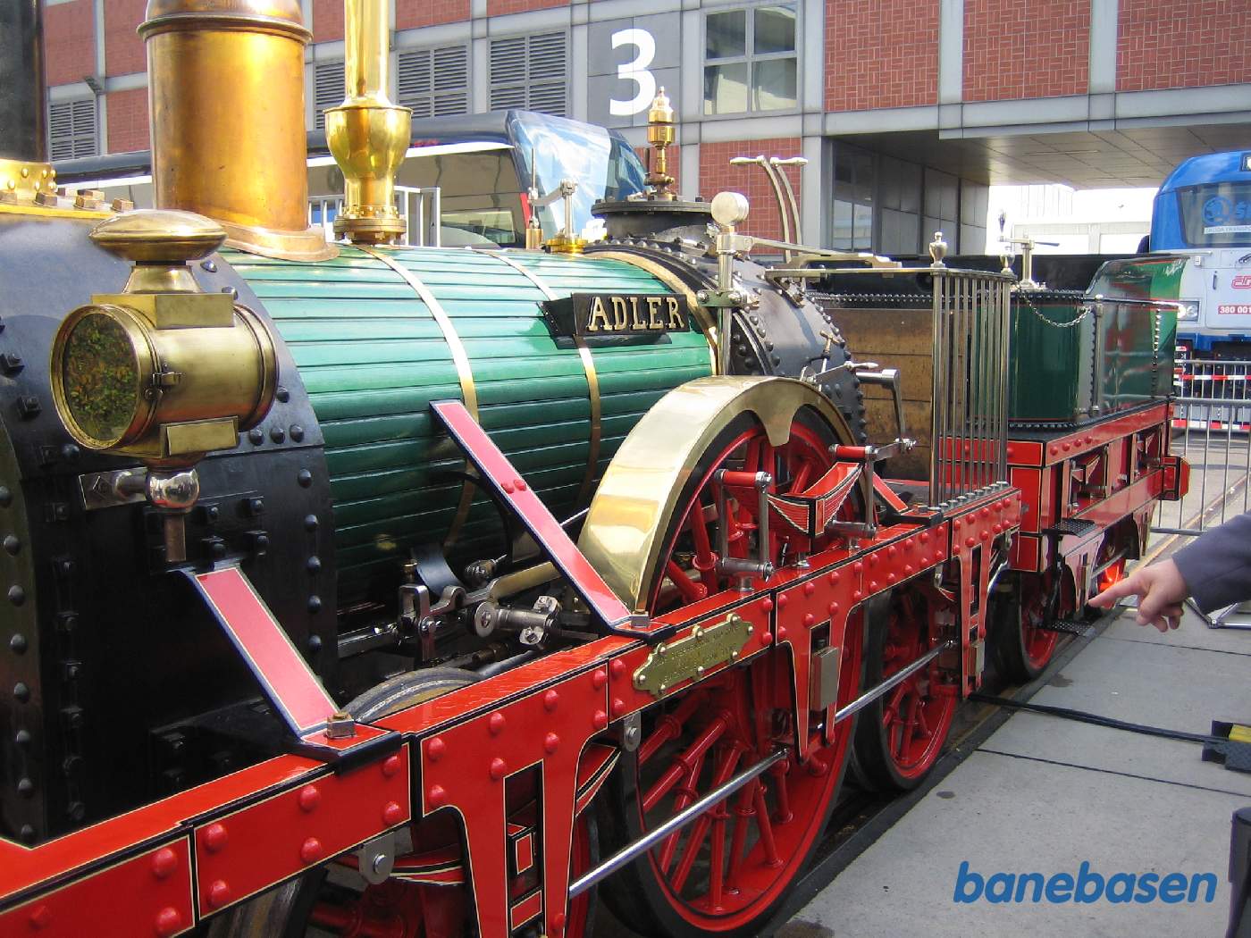 En kopi af det tyske lokomotiv Adler