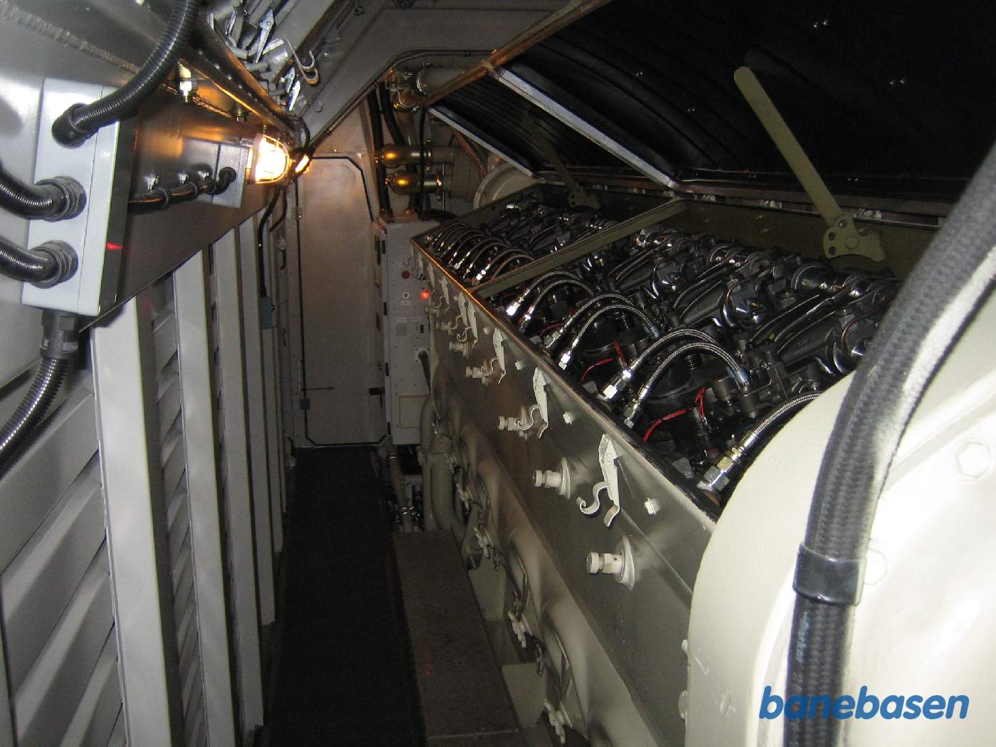 Dieselmotoren i et helt nyt lokomotiv