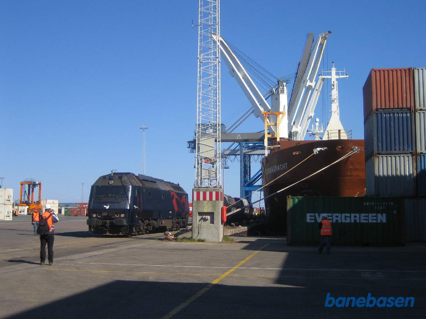 Et vue ud over kaj området inden ME 1517 returnerer til maskindepot godsbanegården. Det er formentlig sidste gang der har kørt tog i Containerhavnen, da sporene ud i frihavnen kort efter blev fjernet