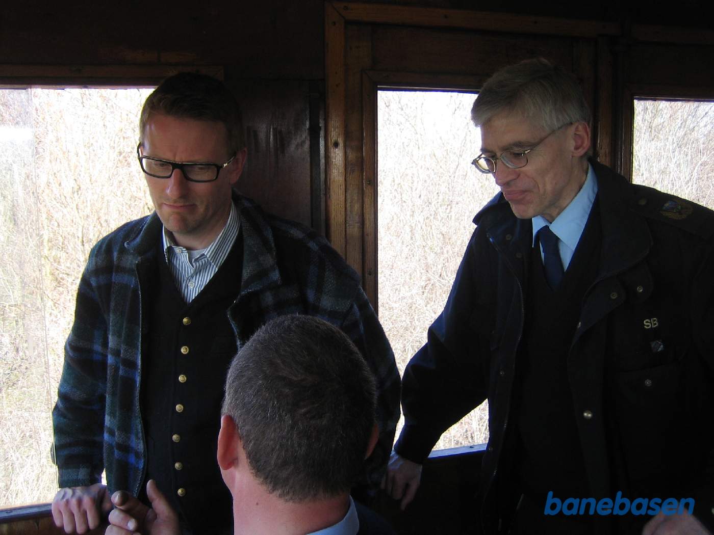 Et billede af personalet i førerrummet