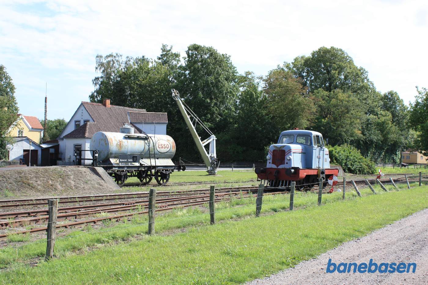 Lokomotivet omløber vognene