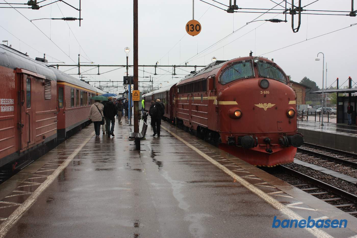 Særtoget med bl.a. vogne fra Danmarks Jernbanemuseum