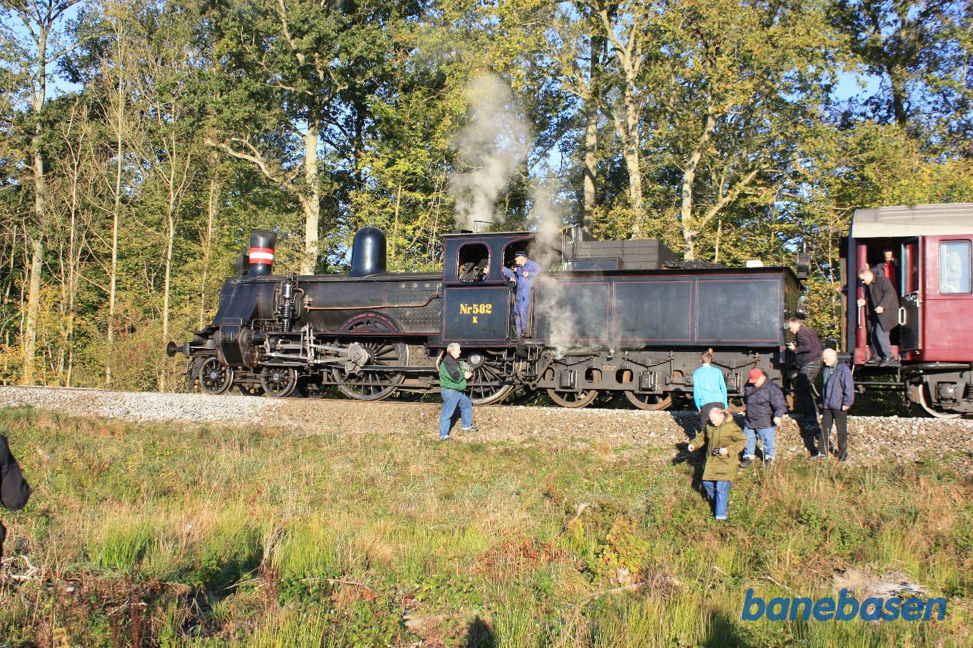Et lidt ukontrolleret fotostop, hvor gæsterne gik op og ned i toget