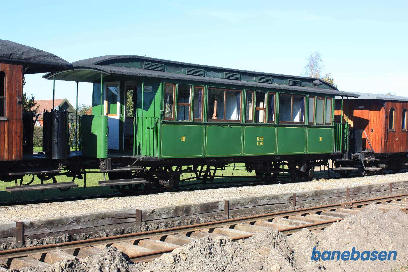Nærbillede af vognene i toget Nærbillede af vognene i toget