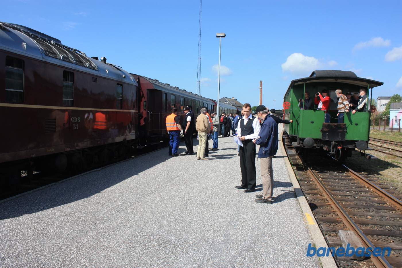 L1 er kommet i den modsatte ende af toget