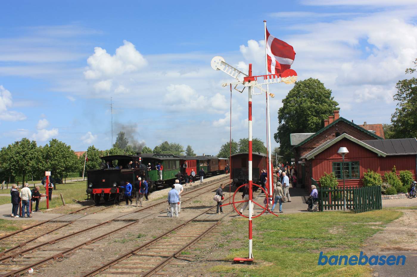 Damptog til Maribo holder klar i spor 3 Damptog til Maribo holder klar i spor 3