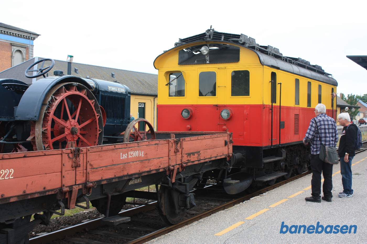 M9 ankommet til Maribo med et blandettog