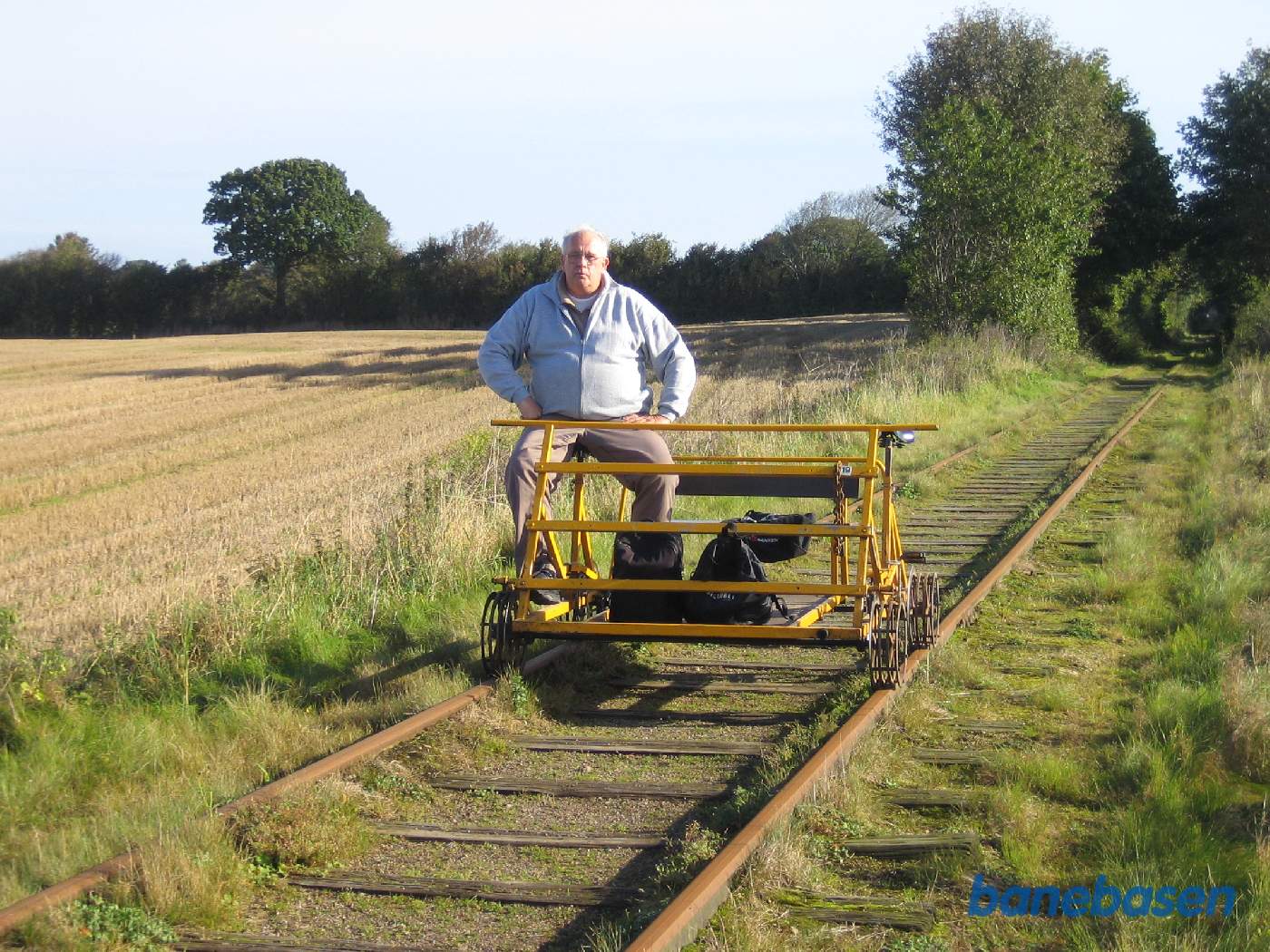 Skinnecyklen kører ude på strækningen mellem Knarreborg og Naarup Skinnecyklen kører ude på strækningen mellem Knarreborg og Naarup