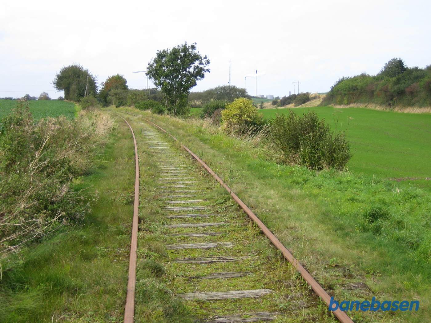 Et vue fremad mod Assens. Vi har lige krydset over Follesled