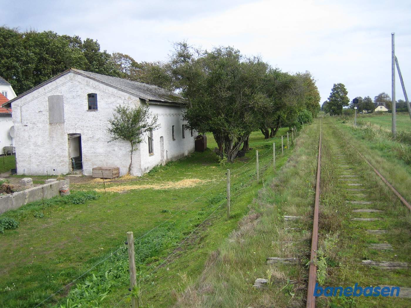Et vue ud langs strækningen i retning mod Tommerup