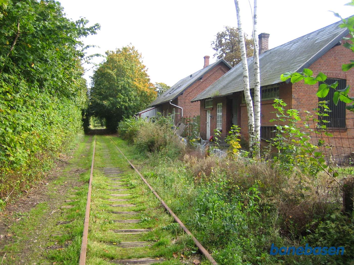 Ebberup station ses inde til højre