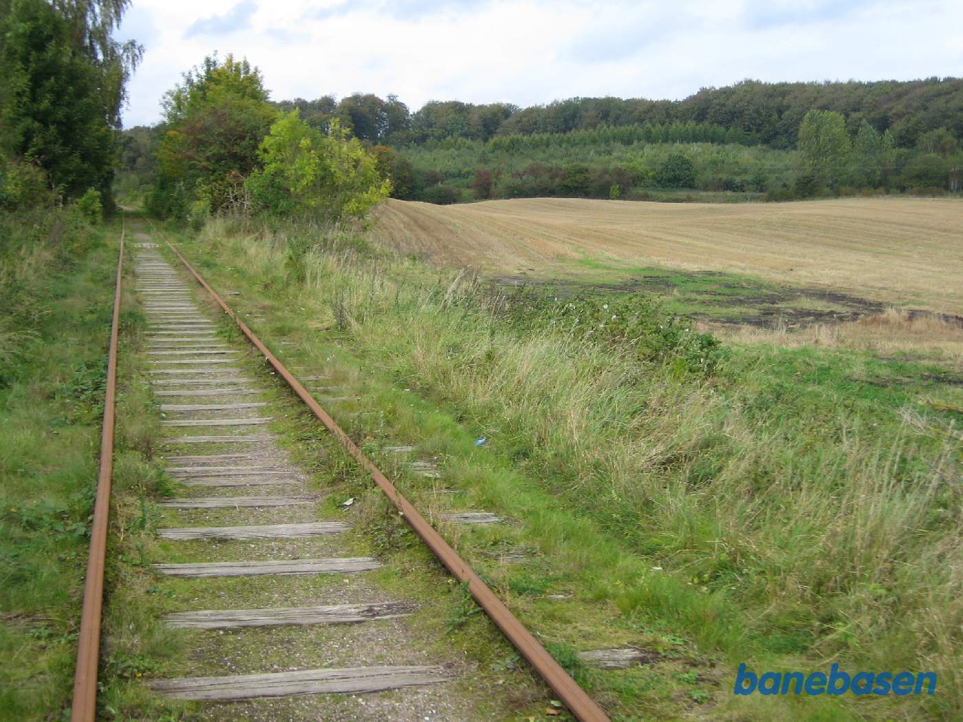 Et vue ud langs strækningen i retning mod Tommerup lige efter 400 meter afstandsmærket til Tommerups I-signal