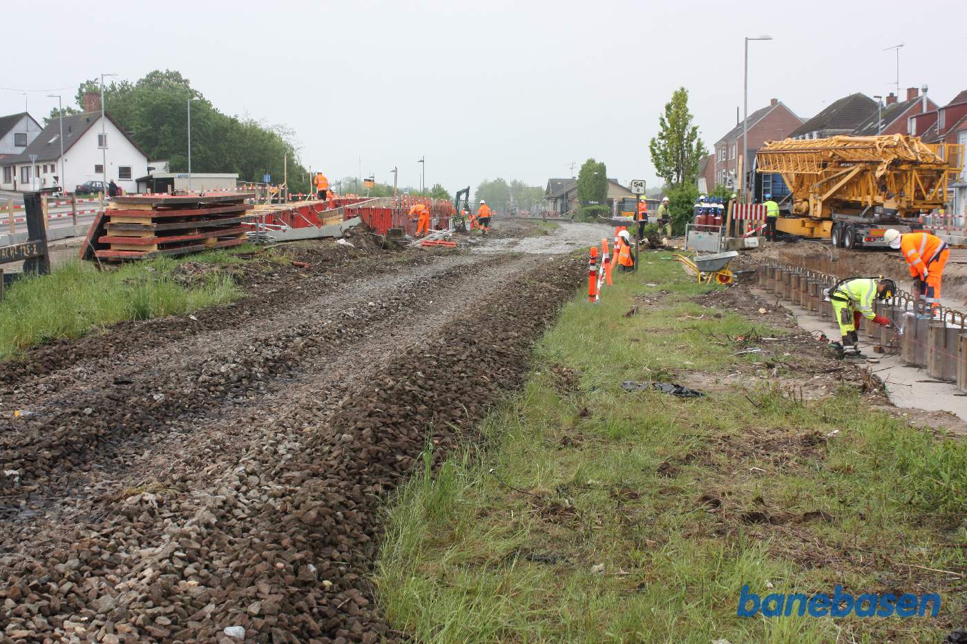 Et vue ind mod stationen, stationsbygningen ses til højre Et vue ind mod stationen, stationsbygningen ses til højre