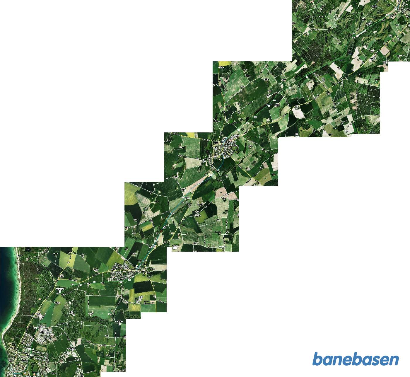 2014 sattelitfoto med DBJ indtegnet. Rønne - Rø. Numrene på kortet er fotografens geografiske placering, der nu er erstattet af gps-koordinaterne