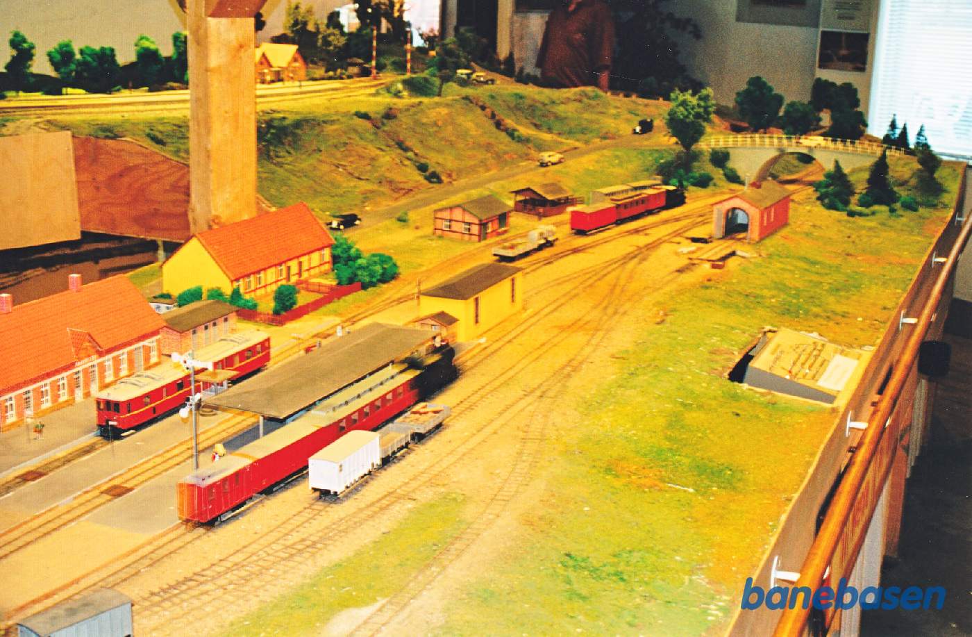 Aakirkeby i model 1:45