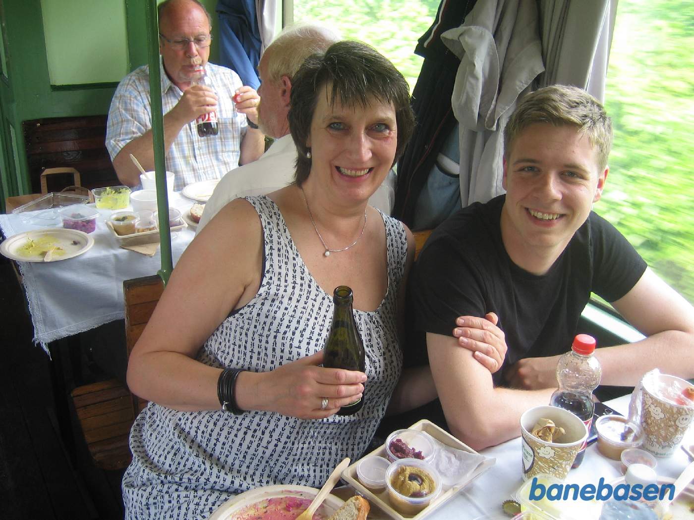 I toget blev der serveret frokost