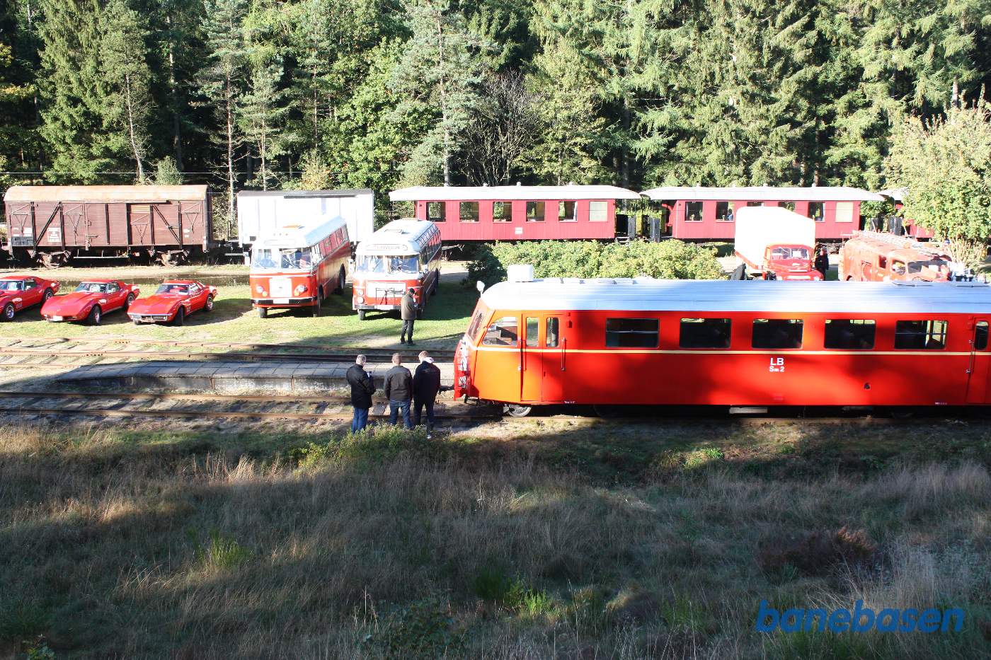 Et vue ud over stationsområdet fra den høje skrænt
