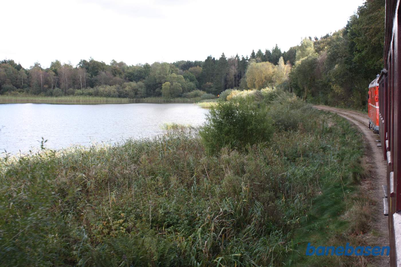Vi er på strækningen langs Kulsø der ses til venstre Vi er på strækningen langs Kulsø der ses til venstre