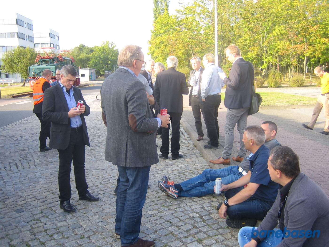 Alstom serverede øl og vand som afslutning på fabriksbesøget