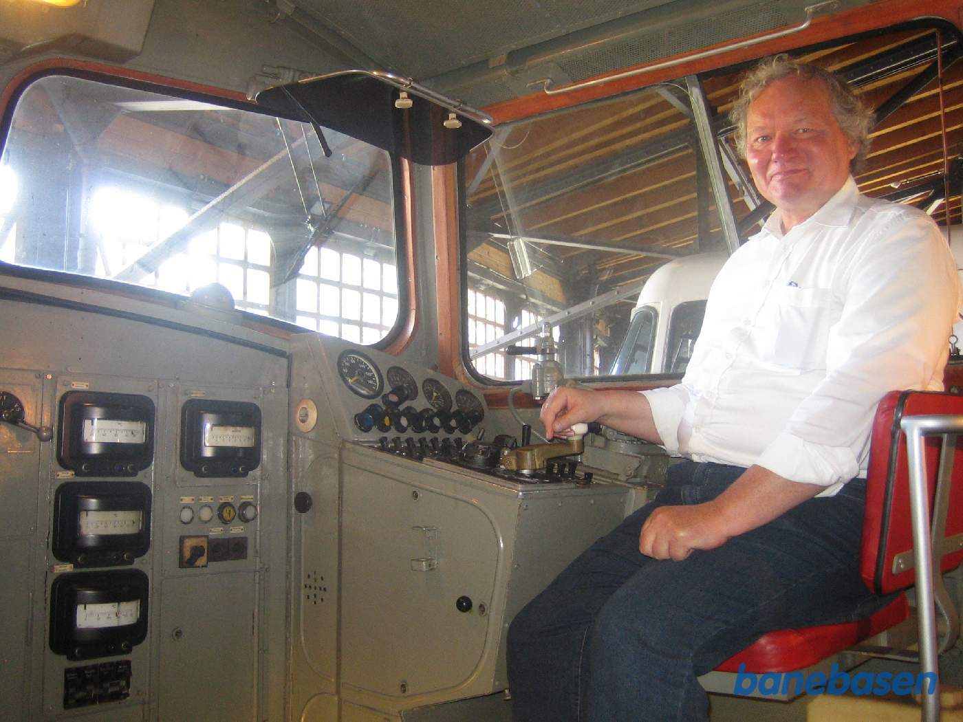 Vi er i Førerrummet på et lokomotiv