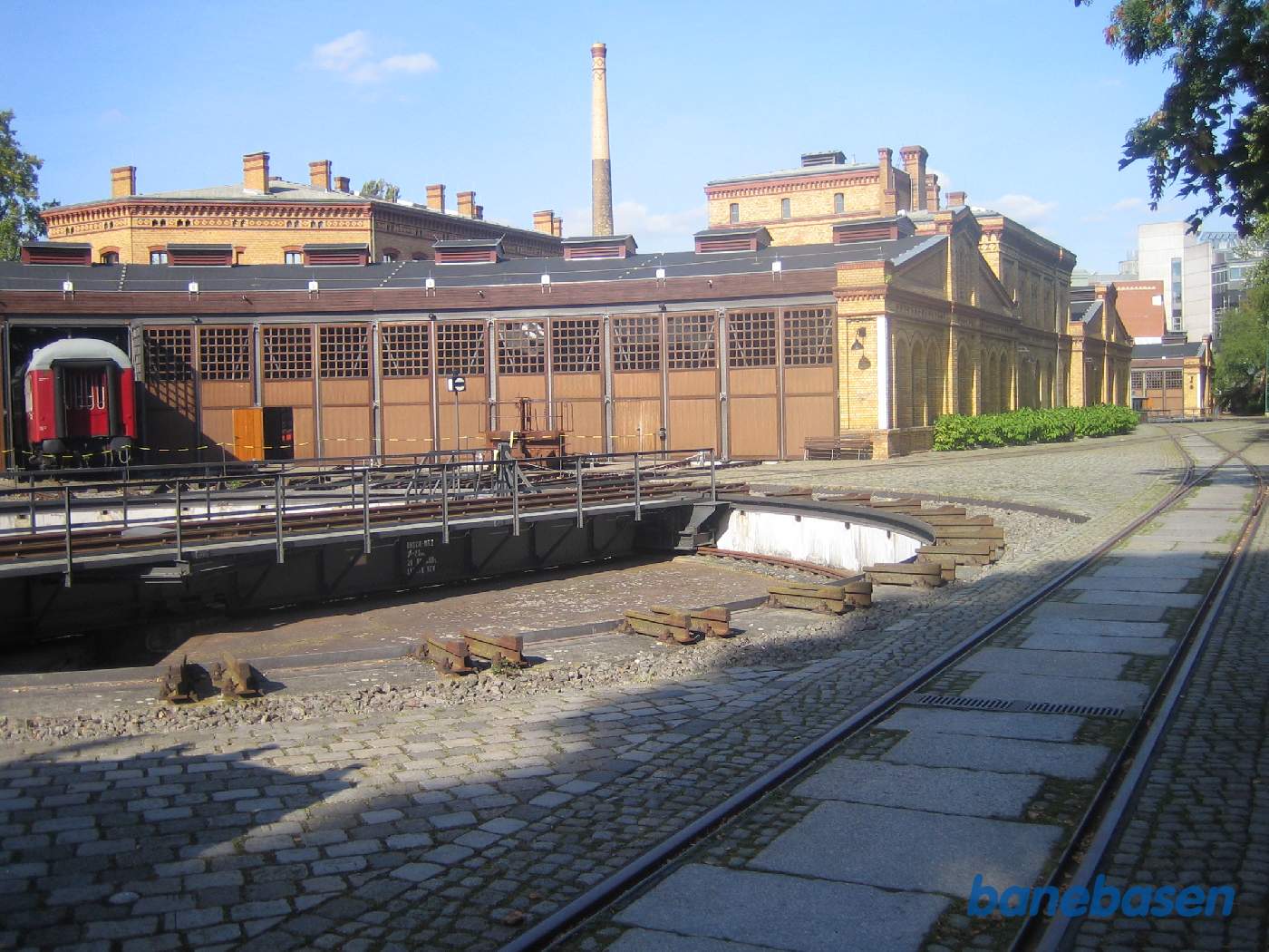 Her er den anden drejeskive med tilhørende rundremise