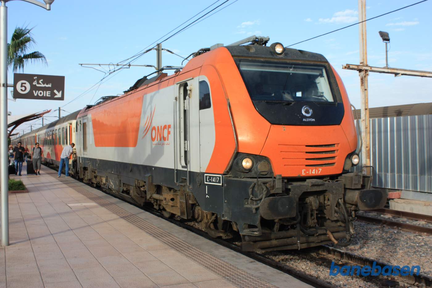 Nærbillede af det elektriske lokomotiv