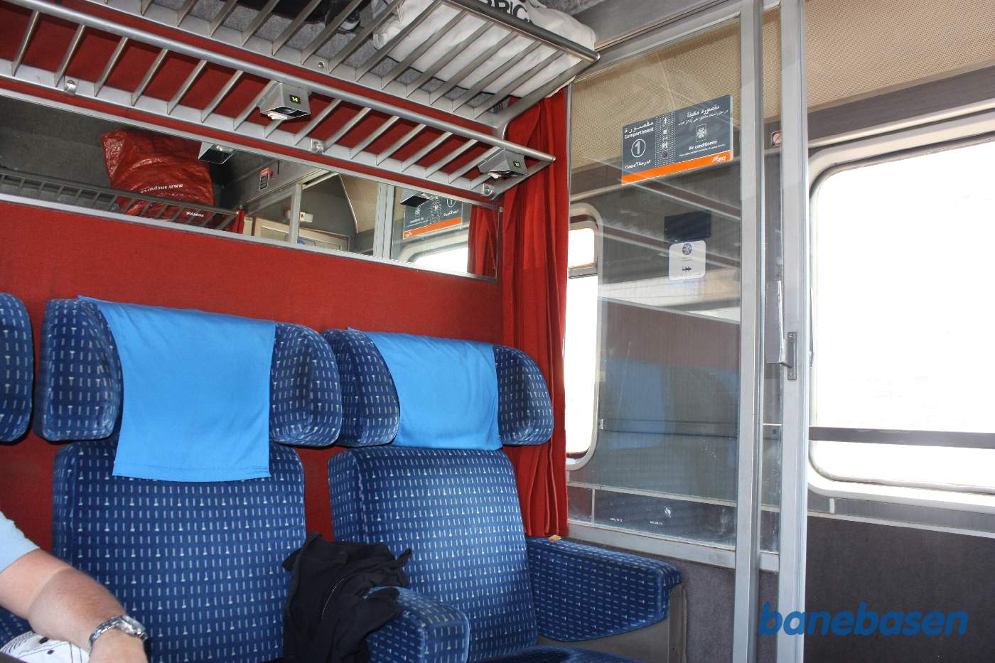 Billede i en af 1.klasses vognens fine kupéer