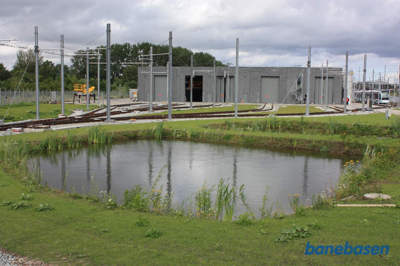 Et vue ud over området foran det nye værksted Et vue ud over området foran det nye værksted