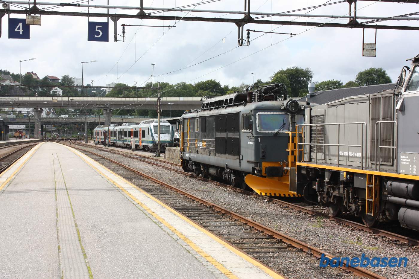 Et vue ud over stationsområdet