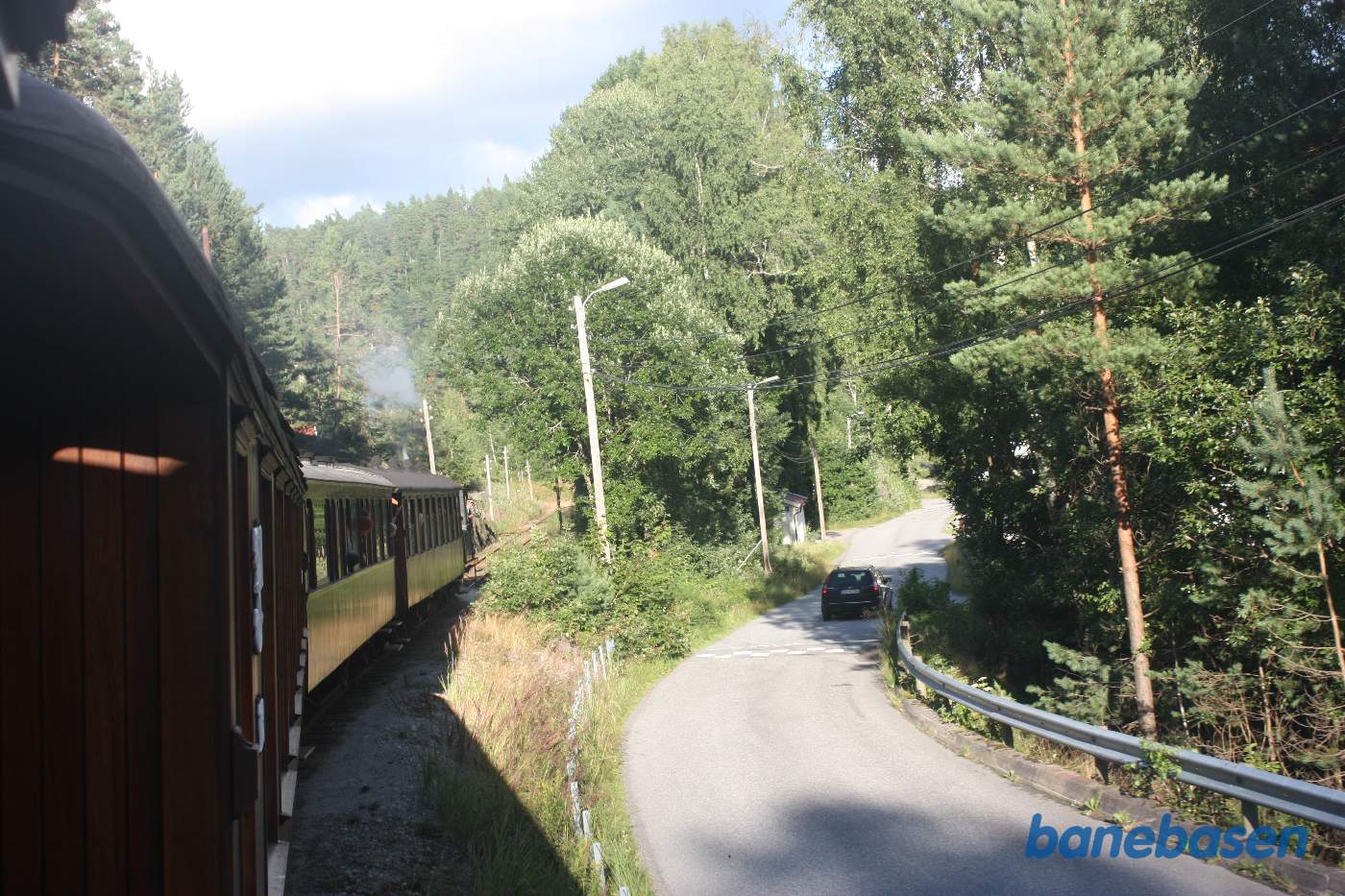 Toget nærmer sig Grovane