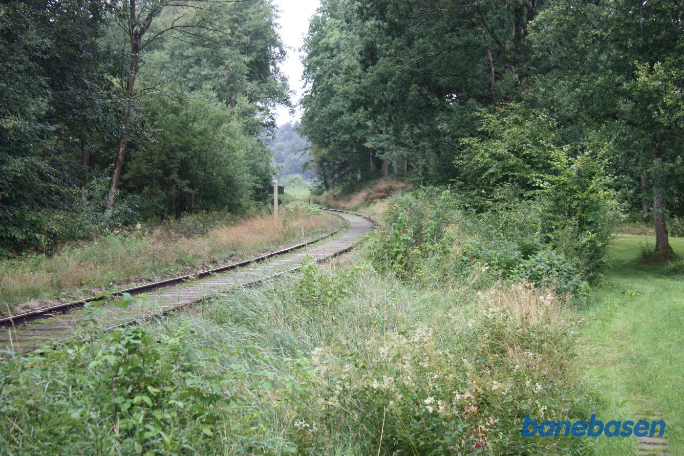 Et vue ud langs banen