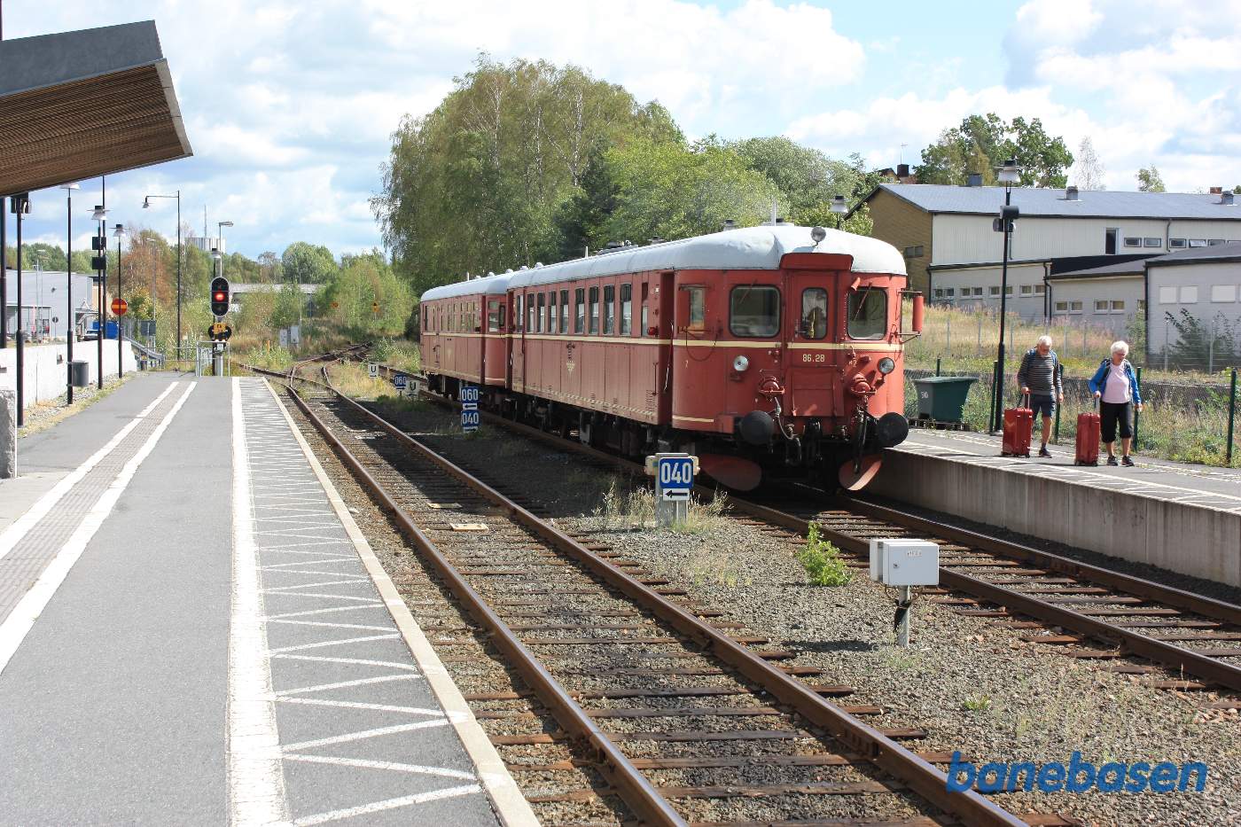 Udflugtstoget ved perron