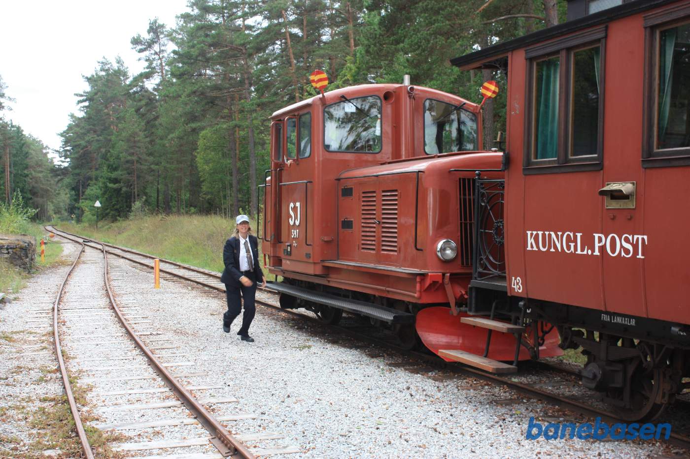 Toget er nået frem til Tule station, hvor der er et lille ophold