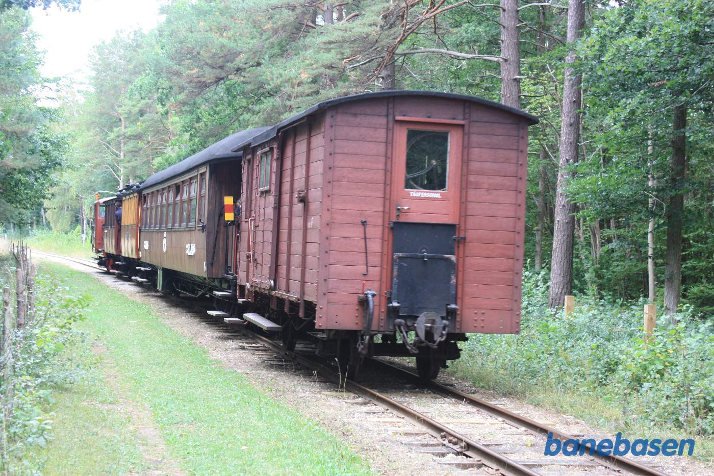 Næste tog mod Roma er på vej ud af stationen