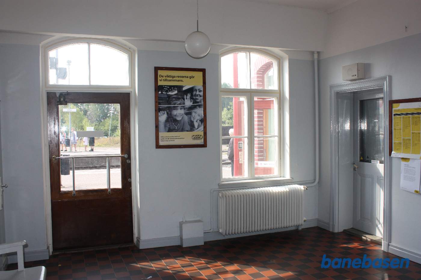 Ventesalen inde på stationen