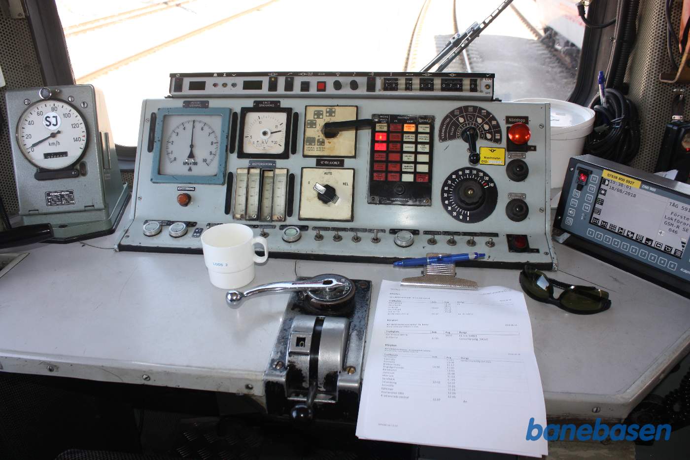 Førerpladsen i det elektriske lokomotiv