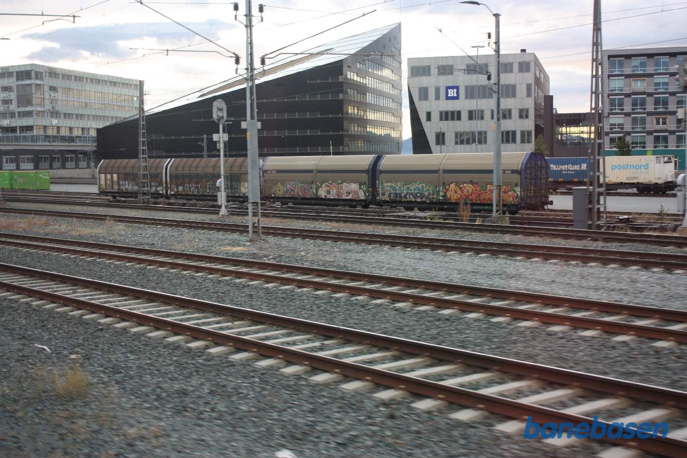 Godsvogne på Trondheim station, oppe i nordenden