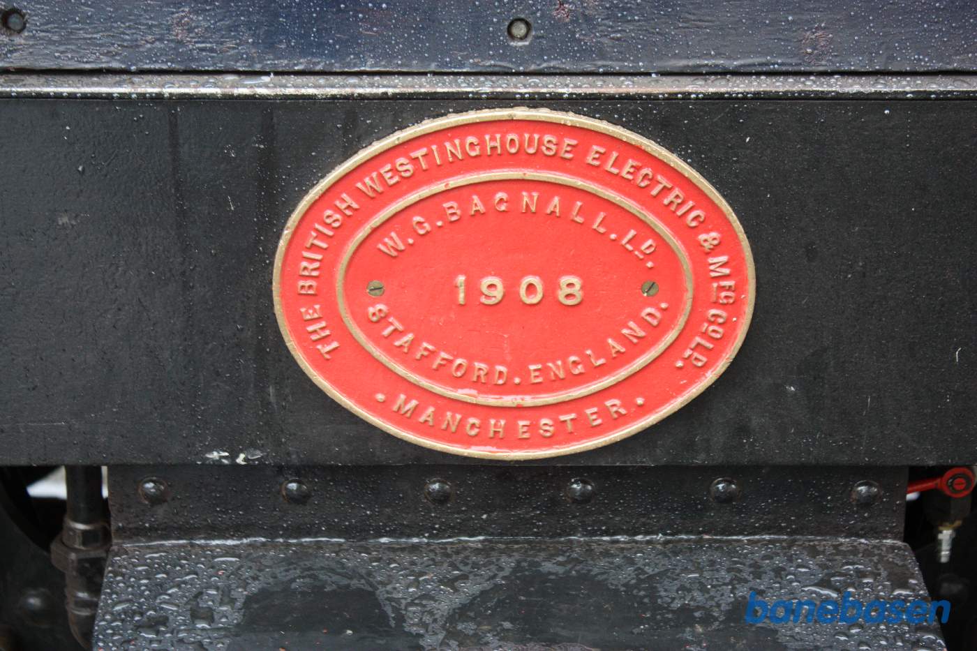 Nærbillede af lokomotivets fabriksplade