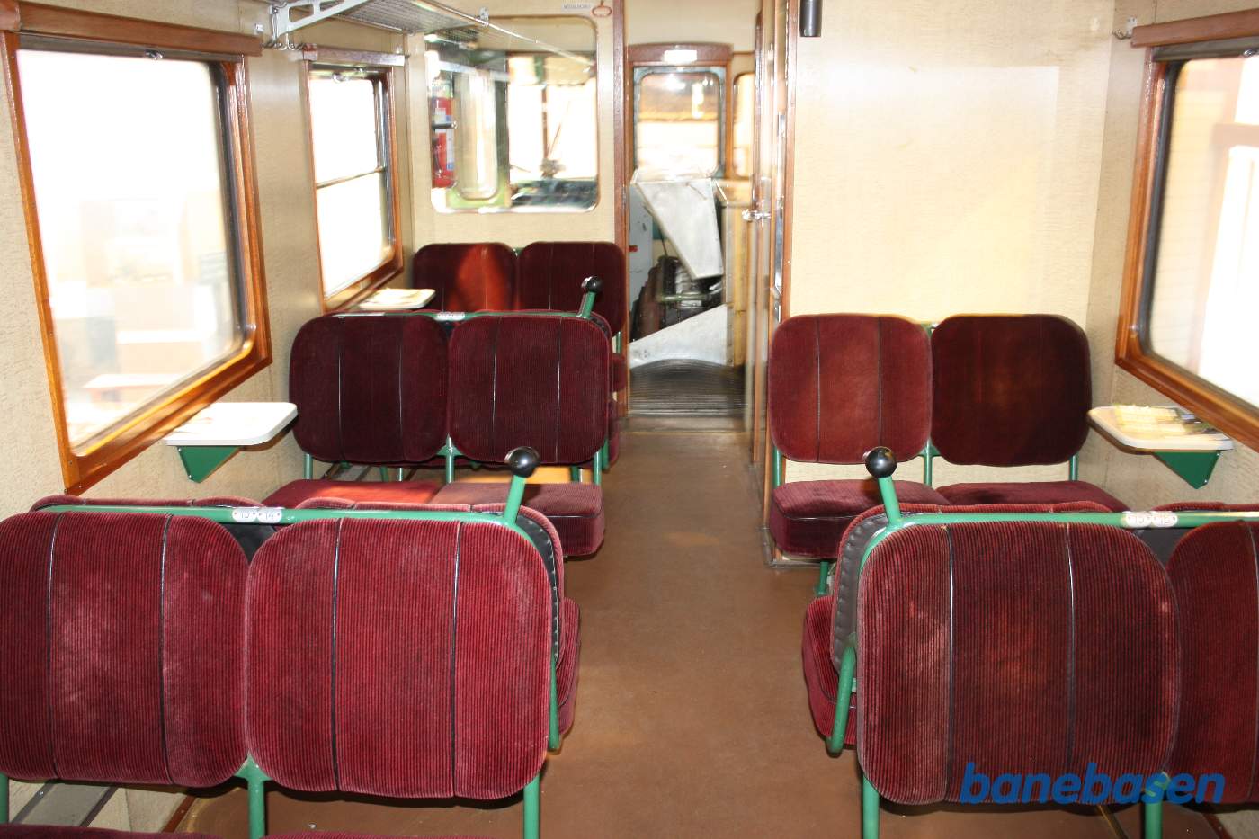 Et billede af passagerafdelingen i skinnebusmotorvognen