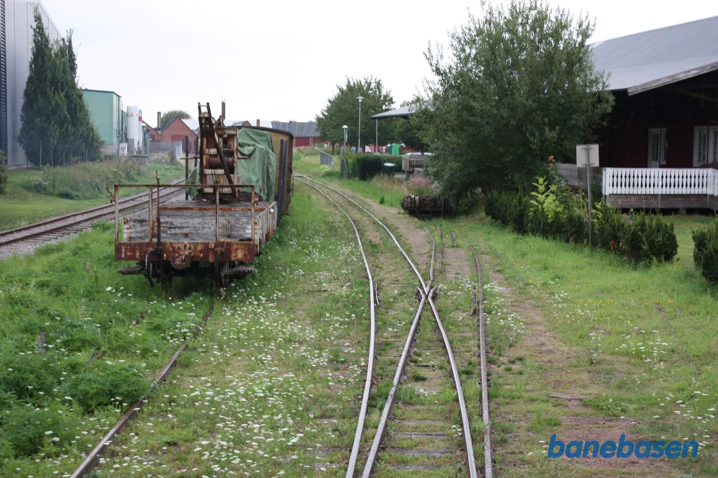 Da toget triller til perron, er der mulighed for et bagskud