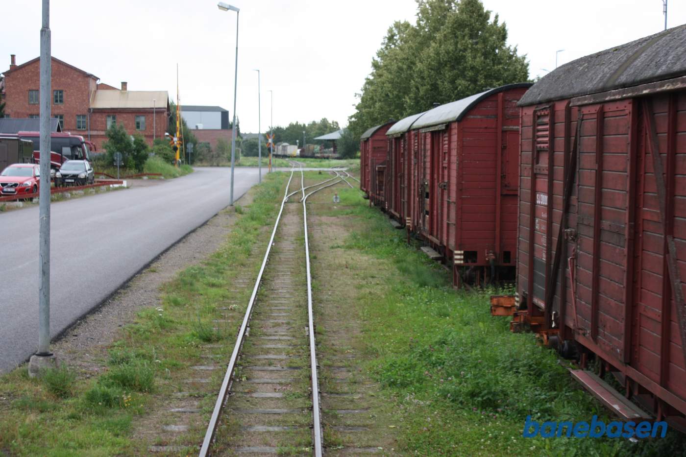 Da toget triller til perron, er der mulighed for et bagskud