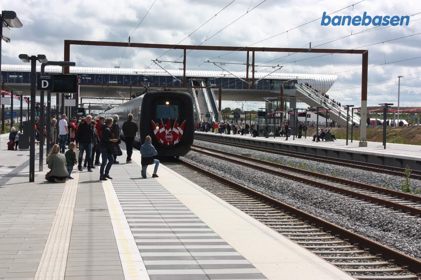 Indvielsestog mod København holder klar i spor 4