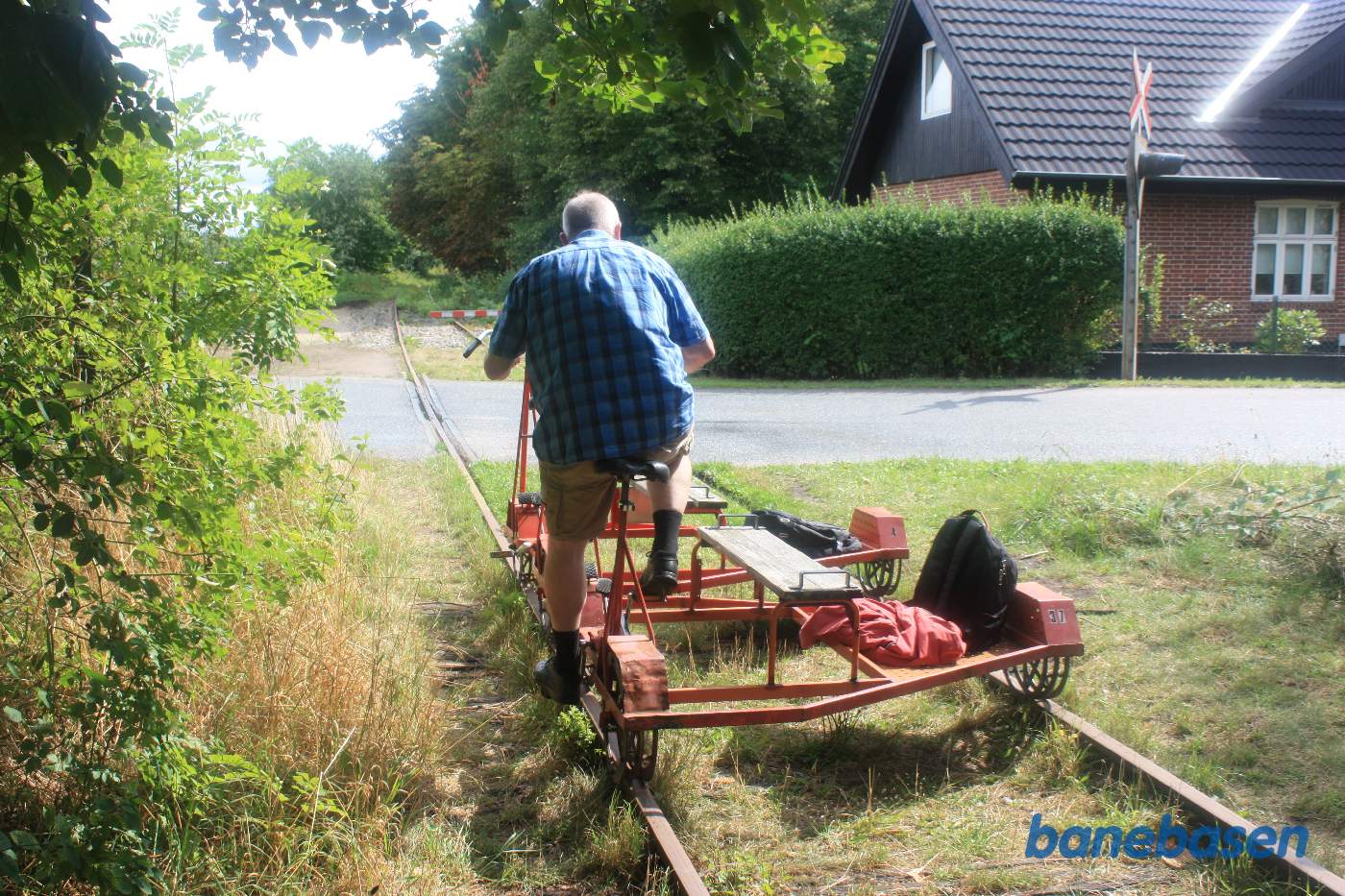 Lige efter stationen skal vi passere Bygaden