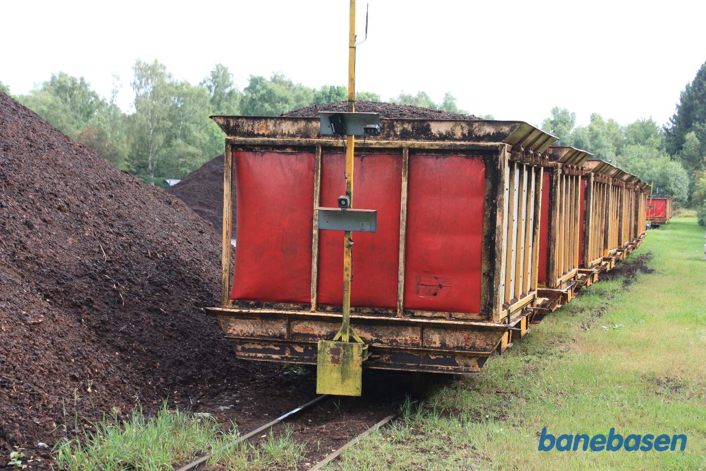 På bagerste vogn er placeret lys, kamera og transmitter til lokomotivet På bagerste vogn er placeret lys, kamera og transmitter til lokomotivet