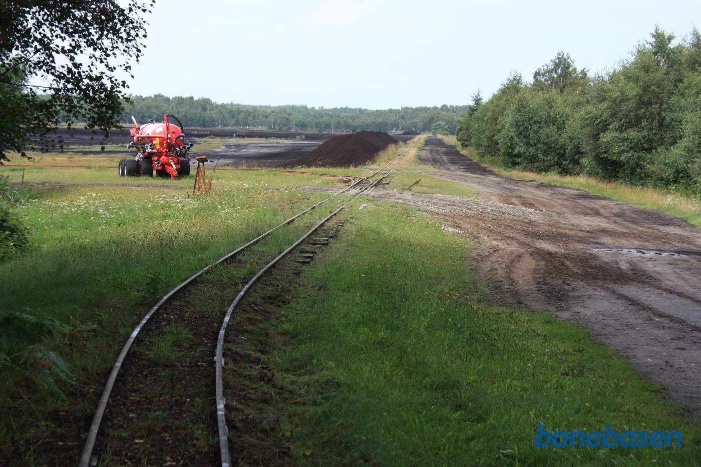 Vi er ved forgrenings stationen med mosen til venstre